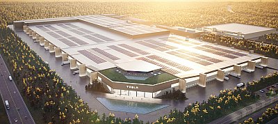 Drónfelvételt osztott meg Elon Musk a Tesla Európában épülő új autógyáráról