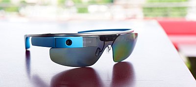 Google Glass-szerű okosszemüveget fejleszt a Samsung is?
