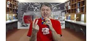 Élőben, Rubik Ernővel ünnepelték a weben a bűvös kocka 40. évfordulóját