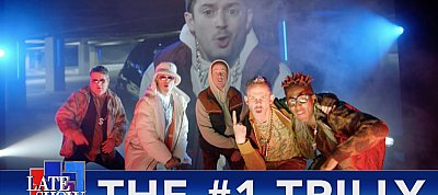 20 éves az A Gyűrű Ura mozifilm - összeálltak egy rap-számra az eredeti szereplők