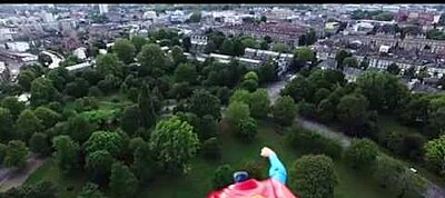 Így repül Superman a drónok korában