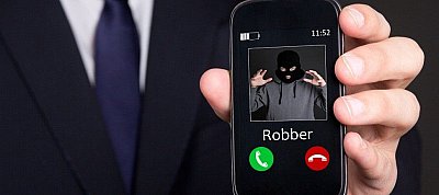 Vigyázat! Külföldi hívásokkal nyúlják le a magyar mobiltelefon-előfizetőket