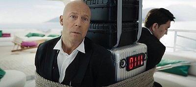 Úgy szerepel Bruce Willis egy új orosz reklámban, hogy nincs is igazából benne