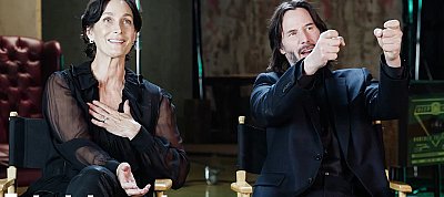 A két főszereplő beszél az új (és a régi) Mátrix filmről az EW interjúvideójában