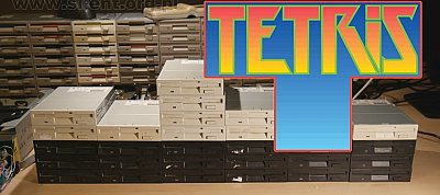 Amikor a klasszikusok összeérnek: A Tetris zenéjét játssza a floppy-zenekar