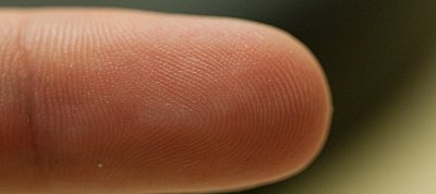 Távolról, pusztán fotók alapján is le lehet bárki ujjlenyomatát másolni