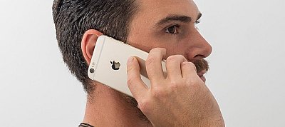 A biztonsági határértekek felett sugározhatnak működés közben az iPhone-ok