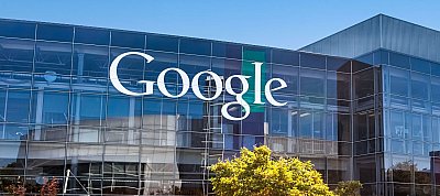 Önvezető biciklivel és beszélő virággal nevettet április 1 alkalmából a Google