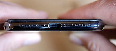 30 milliónál is többet adna valaki a világ első USB-C-s iPhone-jáért