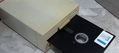 Heti retro: Így működtek anno a hajlékonylemezek és a floppy-meghajtók