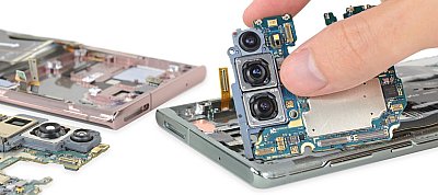 Szétkapták a Samsung legújabb csúcsmobilját - meglepő dolog nézett szembe velük