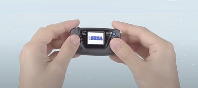Olyan kicsi játékkonzolt ad ki a Sega, hogy nagyító kell majd hozzá