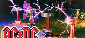 Így hangzik Tesla-tekercseken az AC/DC egyik legismertebb dala