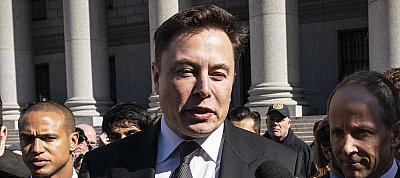 Musk szerint nem hazudott az Autopilotról, és egyébként sem szabad hinni neki
