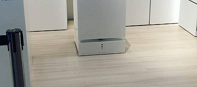 Behozza a szobába a hideg sört az okoshűtő, ha szólunk neki