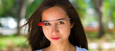 Ezekkel a mókás kulcsszavakkal lehetett volna működésre bírni a Google Glass-t