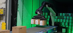 Stretch rakodórobotjáról is kiadott egy új videót a Boston Dynamics