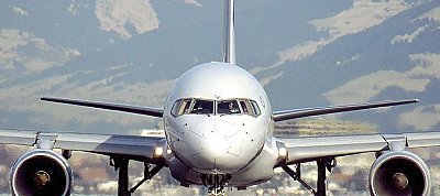 Nagy a baj: Távolról lehet feltörni a Boeing utasszállító gépeit