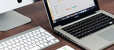Újabb szabványos csatlakozót nyír ki eszközein az Apple