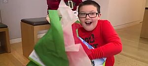 Hajléktalanoknak vett pokrócokat Xbox helyett a fiú - ezt kapta érte cserébe