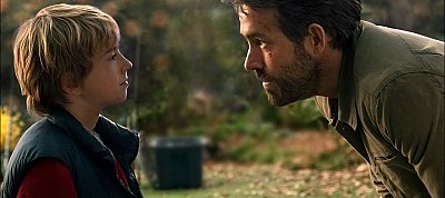 Nagyon jónak ígérkezik Ryan Reynolds hamarosan érkező sci-fi filmje