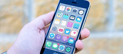 Újabb, olcsó iPhone-t adhat ki hónapokon belül az Apple