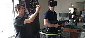 Szó szerint bejárhatóvá teszi a játéktereket a Virtuix Omni futópadja