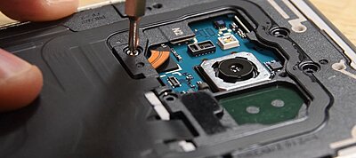 Így néz ki belül a Samsung Galaxy S8+