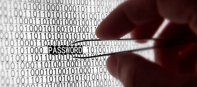 Többmillió Google-, Facebook- és Yahoo-felhasználó jelszavát is tartalmazó adatbázist találtak
