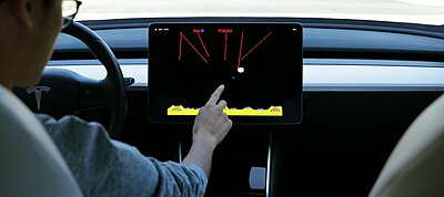 Klasszikus videójátékokat rak autóira a Tesla legújabb frissítése