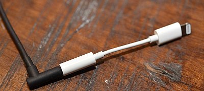 Így lehet majd fülhallgatót csatlakoztatni az iPhone 7-hez