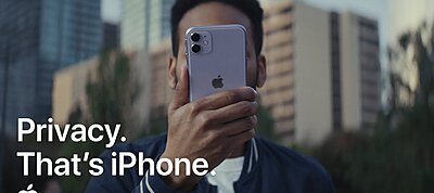 Viccesnek szánt videóval figurázza ki gyakorlatilag saját felhasználóit is az Apple