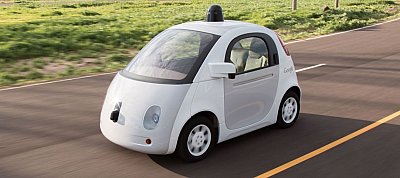 Mégsem fog saját önvezető autót készíteni a Google