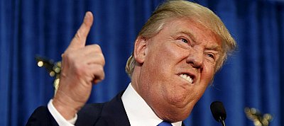 Csúnyán elbánik Trump tweetjeivel ez a robot