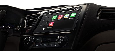 Itt az Apple CarPlay - így költözik az iPhone az autóba