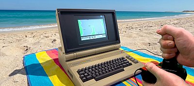 43 év után laptop változatot kapott a legendás Commodore 64