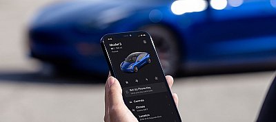 Szólni fognak a Tesla-k, ha bennük felejtjük véletlenül a telefonunkat
