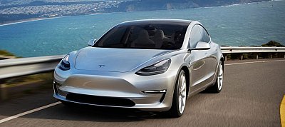Kiderült: Elképesztően veszélyesen vezet a Tesla Autopilot-ja