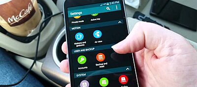 Kémvideón a Samsung Galaxy S5 strapabíró Active változata