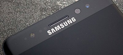 "Végtelen" kijelzővel fog érkezni a Samsung Galaxy S8