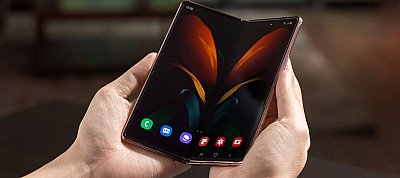 750 ezerbe kerül Magyarországon a Samsung összehajtható telefonja