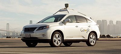 Balesetet okozott, busznak ment neki a Google önvezető autója
