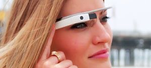 Google Glass zenés paródia