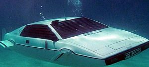 Hihetetlen, de igaz: Tényleg kétéltű jármű a Tesla