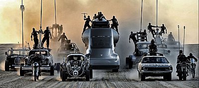 Durva: "Mad Max" móddal is rendelkezik a Tesla önvezető kamionja