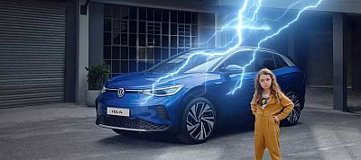 Átverte a fél netet a Volkswagen: Nem változtatja meg nevét Voltswagen-re