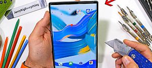 Videón ahogy szétkapják az LG soha meg nem jelent széthúzható telefonját