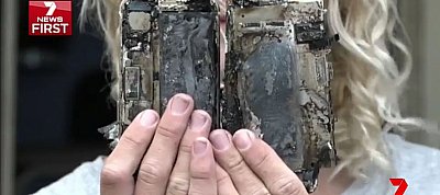Újabb iPhone 7 robbant fel - kiégett egy autó miatta