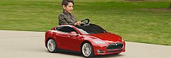 Gazdagéknál már a gyereknek is lehet saját Tesla-ja