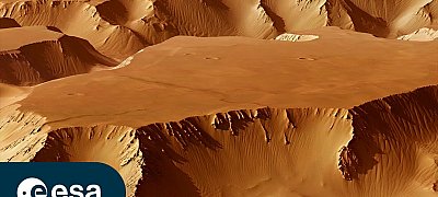 Fantasztikus videó jött a Mars "Éjszakai Labirintus"-áról, amint átrepülünk fölötte